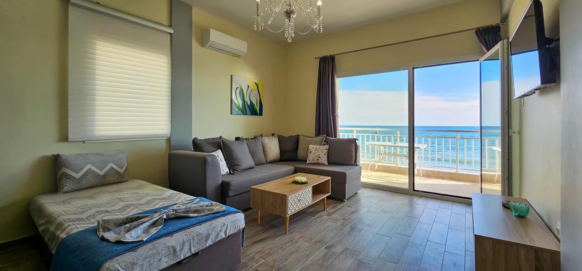 Hara Apartment In Front Of The Beach Paralía Eksteriør billede